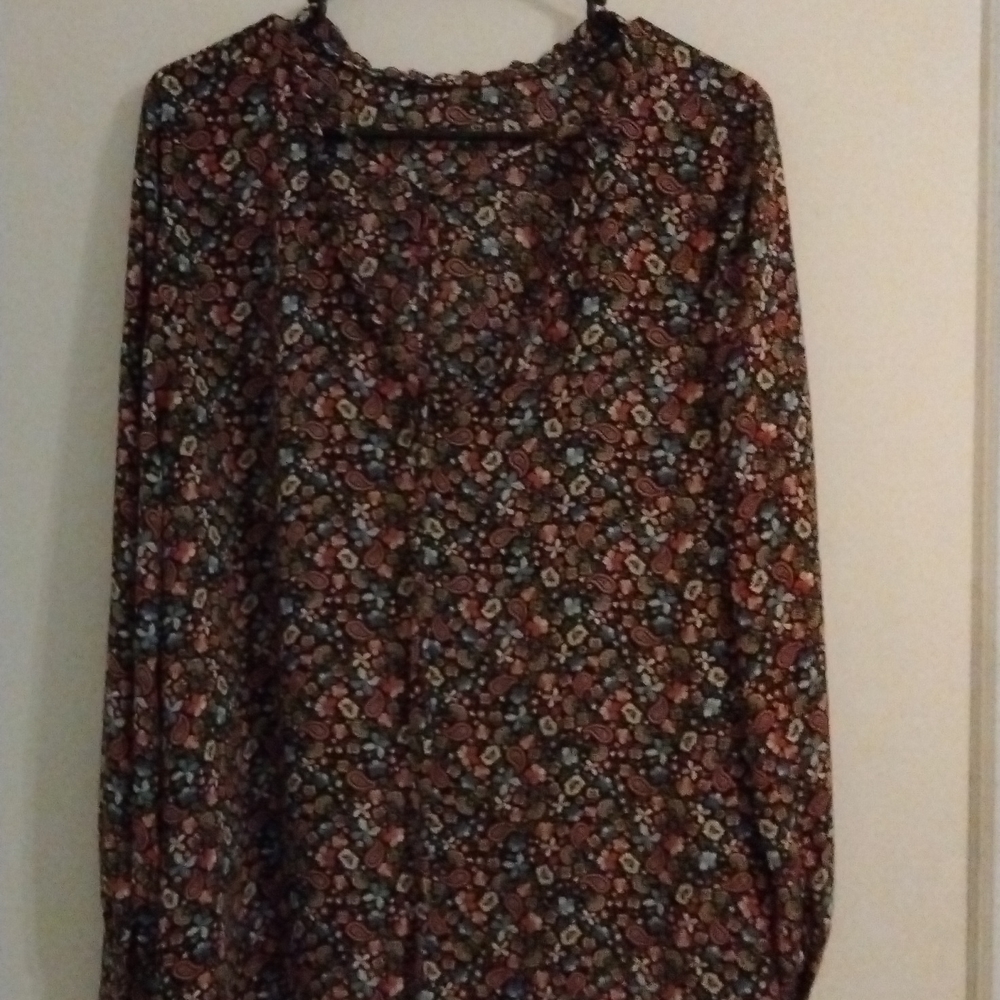 Long sleeve blouse